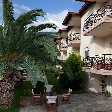 Yiouli Hotel Kókkinon Nerón Екстериор снимка